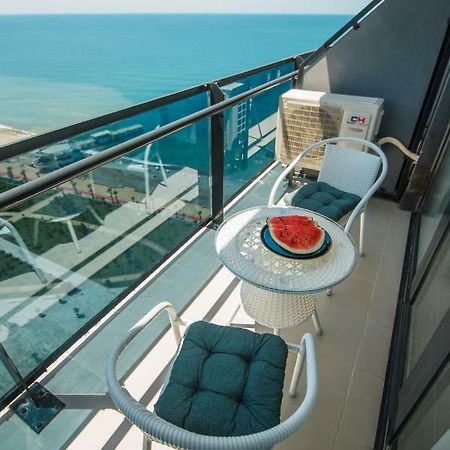 Orange Sky Apartments Beach Tower Batumi Exterior foto