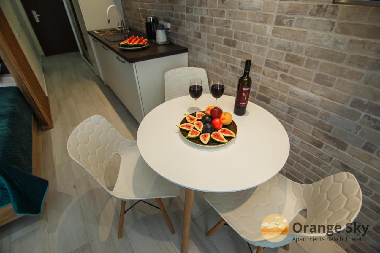 Orange Sky Apartments Beach Tower Batumi Exterior foto